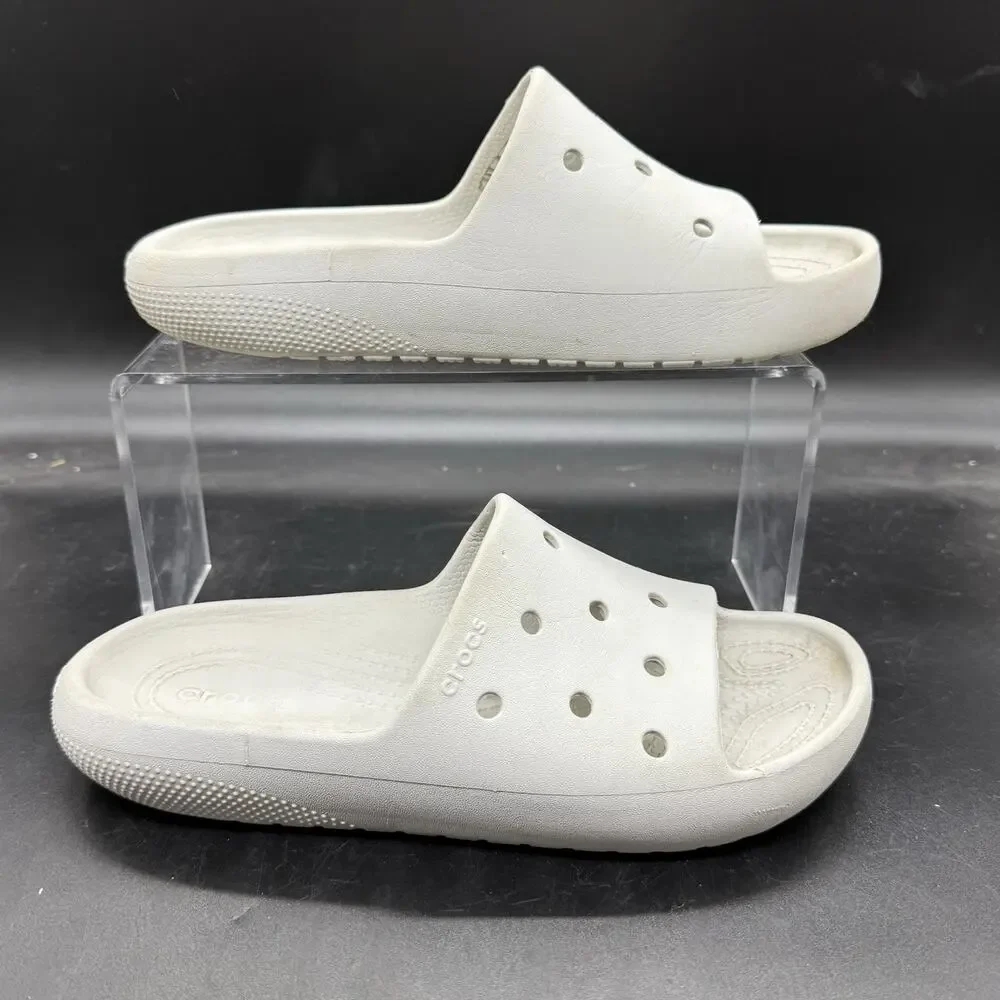 Crocs classic clog Junior size 4 gray summer casual slip on comfort